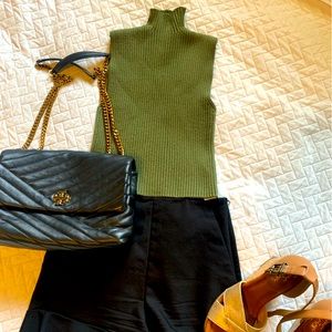 Mock-neck sleeveless turtleneck